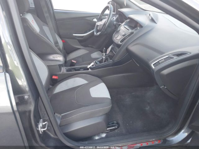1FADP3L9XGL389785 Ford FOCUS ST