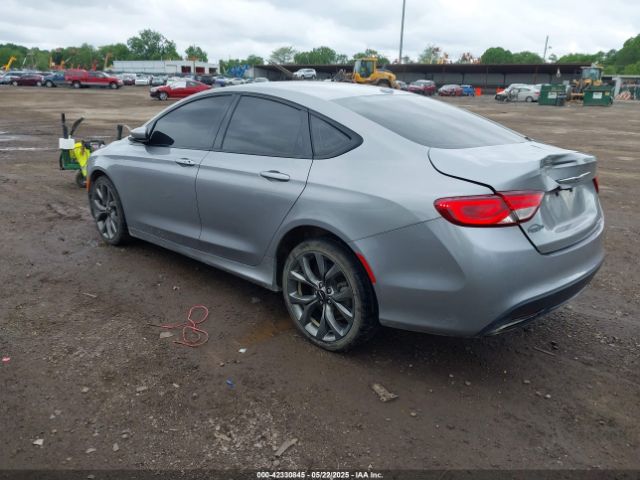 2016 CHRYSLER 200 1C3CCCBB2GN125376 Photo 2