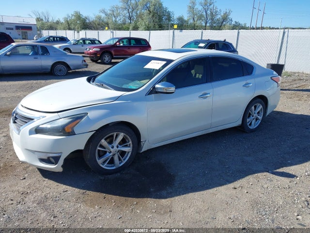 Nissan Altima 2014 1N4AL3AP1EC328354 Image 2