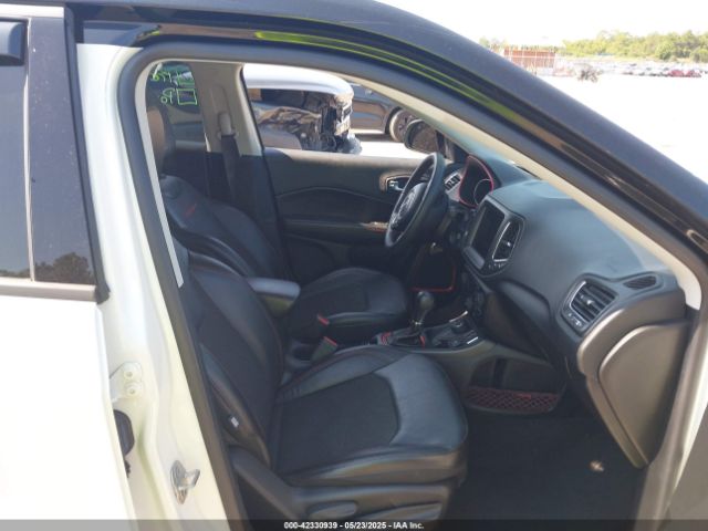 2021 JEEP COMPASS 3C4NJDDB7MT564467 Photo 4