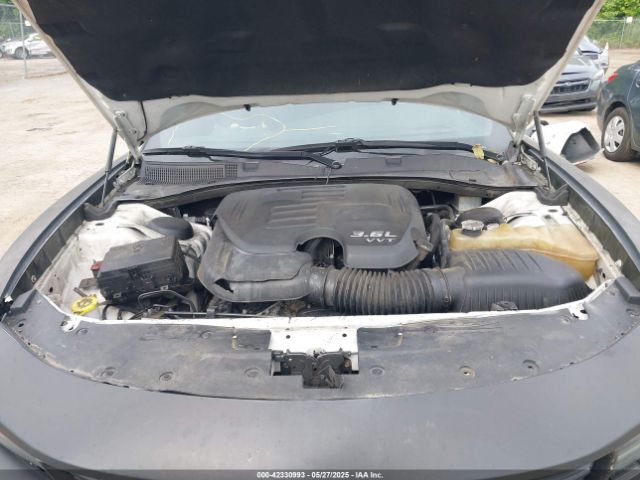 2019 DODGE CHARGER 2C3CDXBG5KH699021 Photo 9