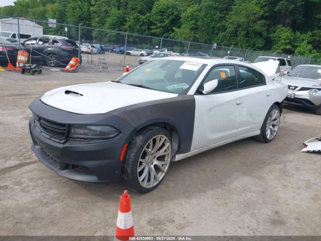 2019 DODGE CHARGER 2C3CDXBG5KH699021 Photo 1