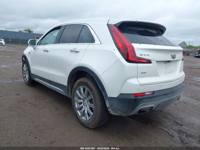 2020 CADILLAC XT4 1GYFZDR43LF072500 Photo 2