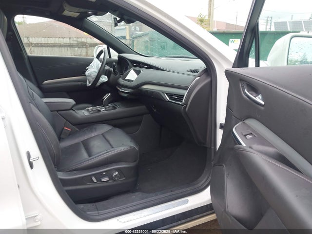 2020 CADILLAC XT4 1GYFZDR43LF072500 Photo 4