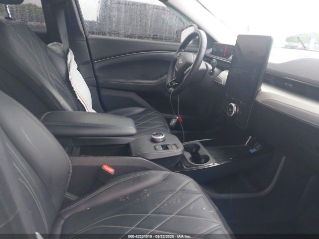 2021 FORD MUSTANG MACH-E 3FMTK1SS1MMA57172 Photo 4