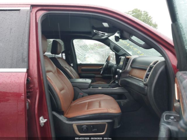 2019 RAM 1500 1C6SRFST4KN563879 Photo 4