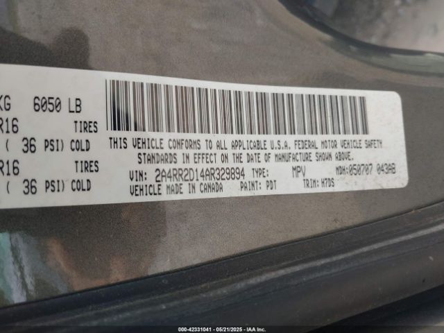 2010 CHRYSLER TOWN & COUNTRY 2A4RR2D14AR329894 Photo 8