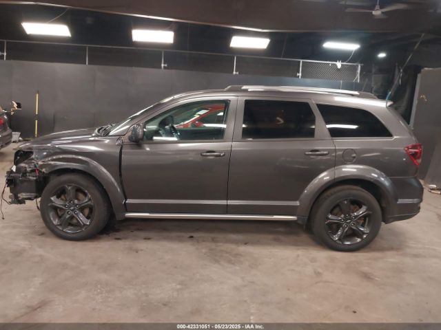 3C4PDDGG5KT759262 Dodge Journey Crossroad Awd