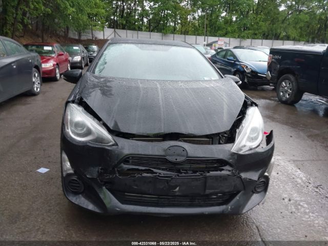 JTDKDTB30F1101631 Toyota Prius C Four/one/three/two