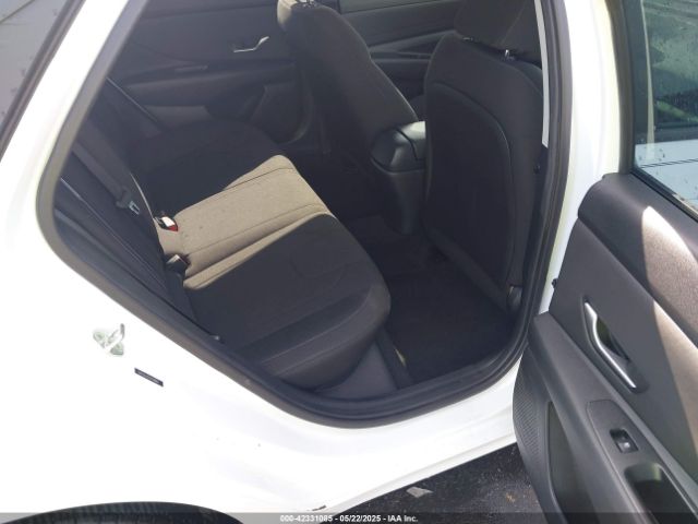 5NPLS4AG5PH088017 Hyundai ELANTRA SEL