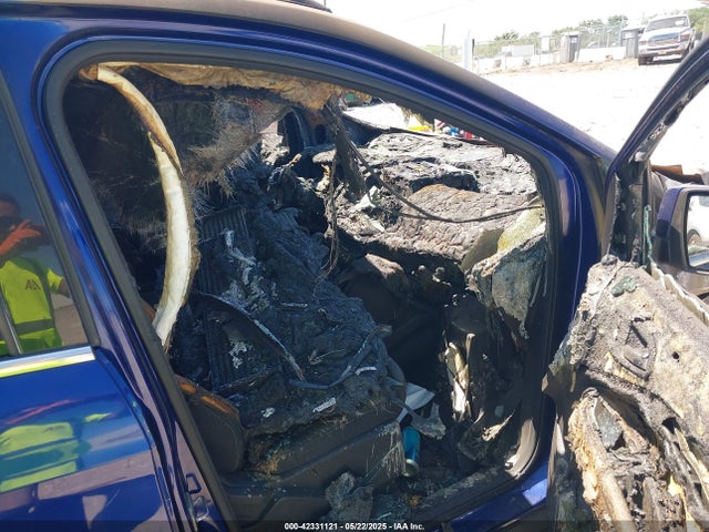 1FMCU0GX8FUA25603 Ford ESCAPE SE
