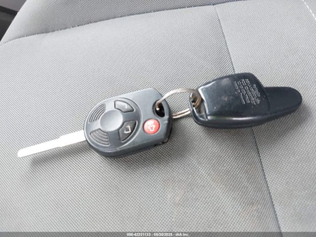1FMCU9GX9EUB83211 Ford ESCAPE SE