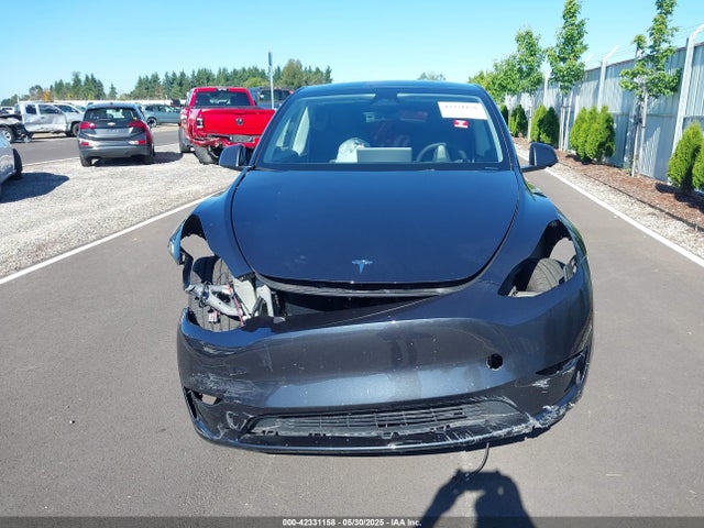 Tesla 2024 2024 7SAYGDEE7RF074401 Image 13