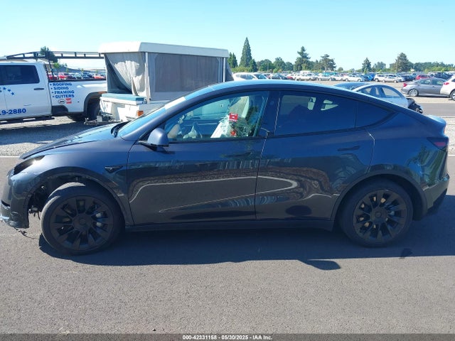 Tesla 2024 2024 7SAYGDEE7RF074401 Image 15