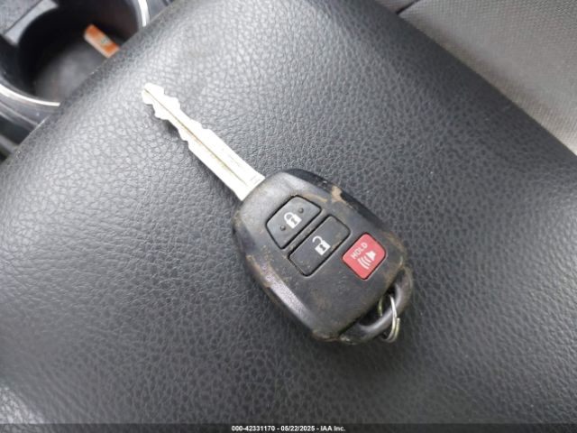 3TMCZ5AN3HM059045 Toyota Tacoma Sr V6