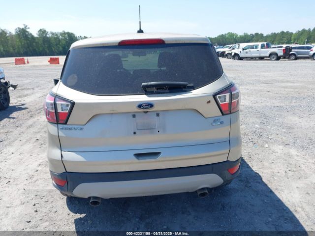 1FMCU9GD3HUC68443 Ford ESCAPE SE
