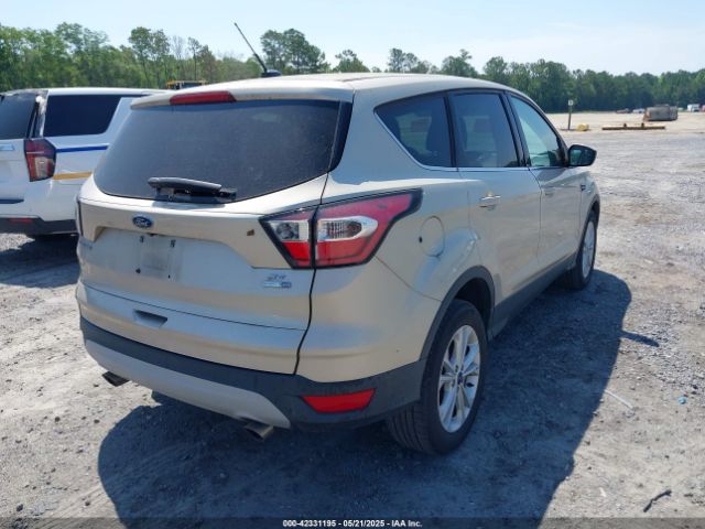 1FMCU9GD3HUC68443 Ford ESCAPE SE