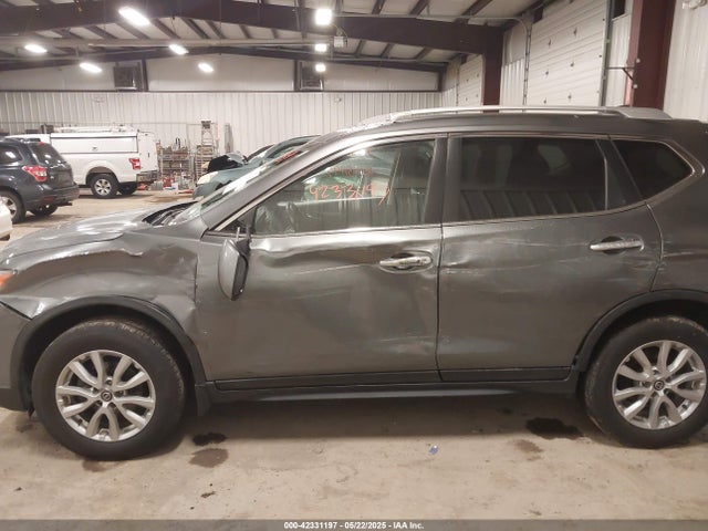 JN8AT2MV1KW376045 Nissan ROGUE SV