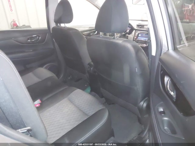 JN8AT2MV1KW376045 Nissan ROGUE SV