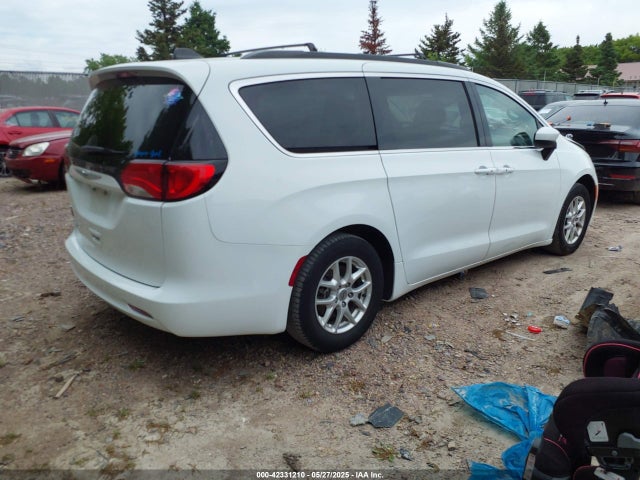 Chrysler Voyager 2021 2C4RC1DG5MR516345 Image 4