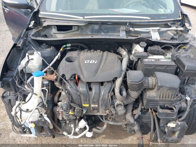 KNDPB3ACXF7672554 KIA Sportage Lx
