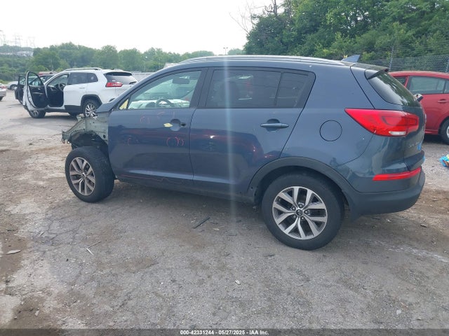 KNDPB3ACXF7672554 KIA Sportage Lx