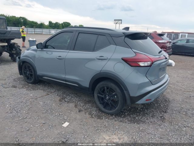 2022 NISSAN KICKS 3N1CP5DV5NL493750 Photo 2