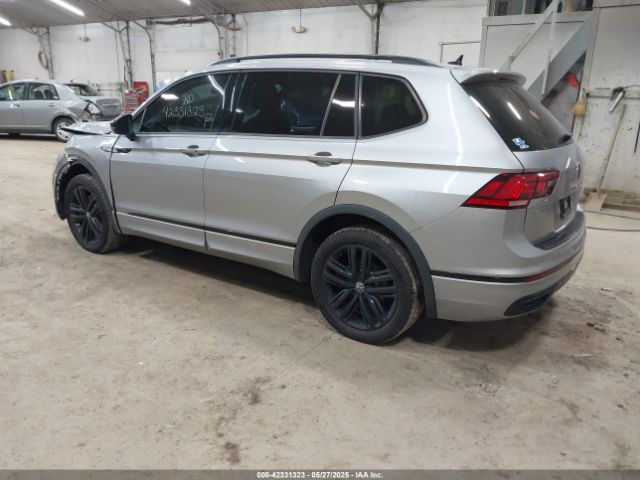 2022 VOLKSWAGEN TIGUAN 3VV8B7AX8NM044884 Photo 2