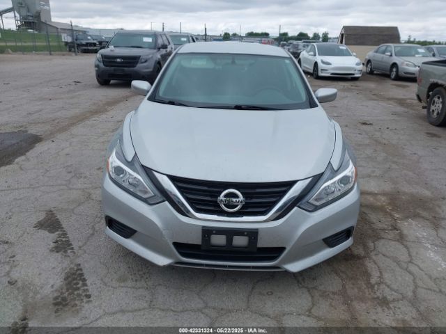 1N4AL3AP9HC476384 Nissan Altima 2.5 S