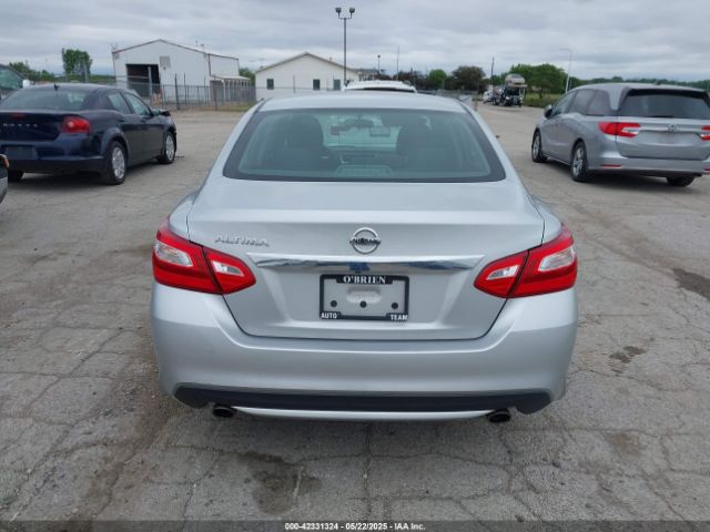 1N4AL3AP9HC476384 Nissan Altima 2.5 S