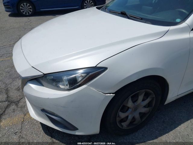 3MZBM1U72FM168302 Mazda Mazda3 I Sport
