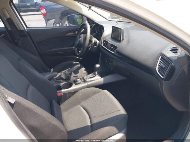 3MZBM1U72FM168302 Mazda Mazda3 I Sport