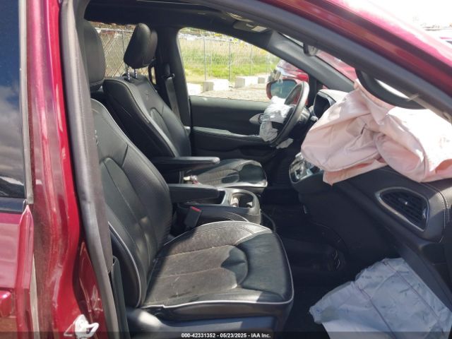 2019 CHRYSLER PACIFICA 2C4RC1GG5KR652497 Photo 4