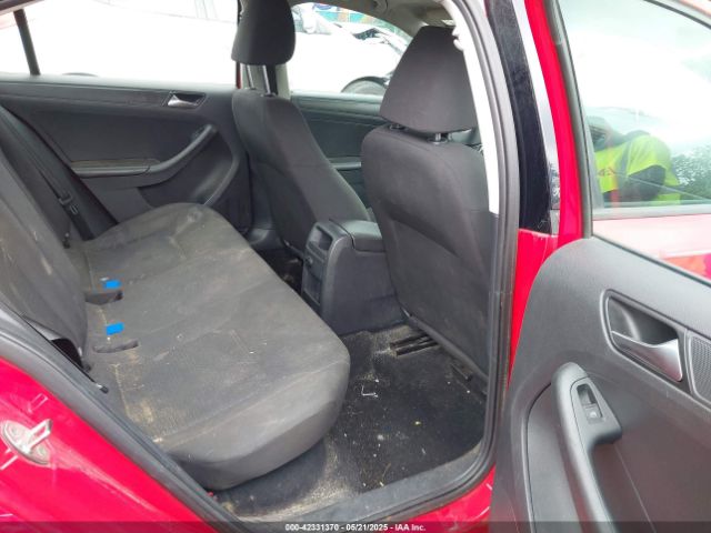 3VW2K7AJXFM269113 Volkswagen Jetta 2.0l S