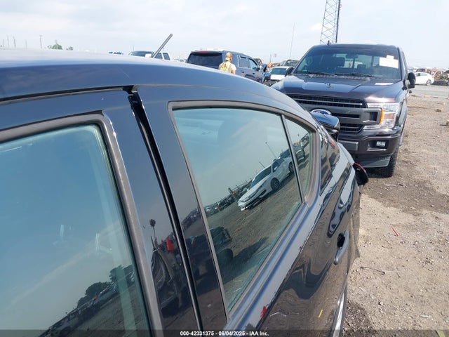 3N1CN7AP4JL857254 Nissan 2018