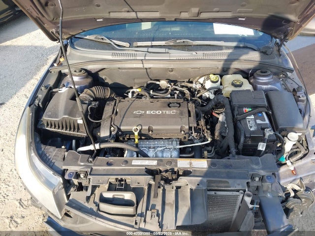 1G1PA5SHXE7465873 Chevrolet Cruze Ls Auto