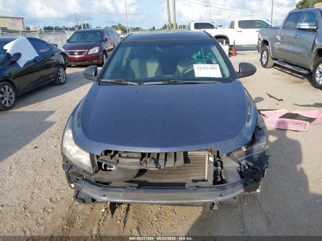 1G1PA5SHXE7465873 Chevrolet Cruze Ls Auto