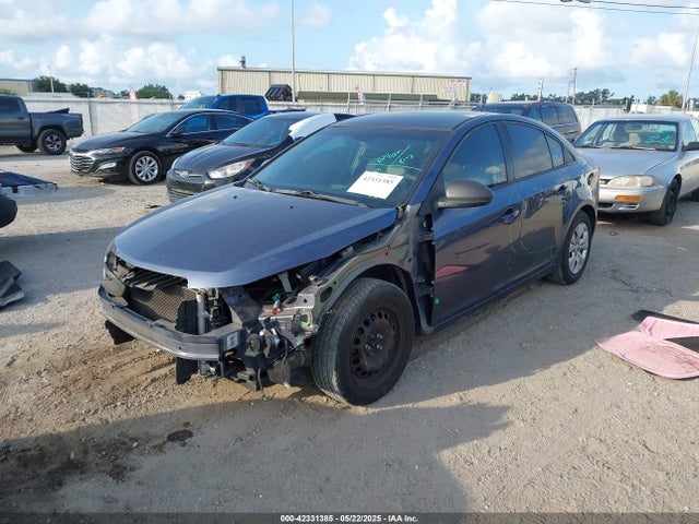 1G1PA5SHXE7465873 Chevrolet Cruze Ls Auto
