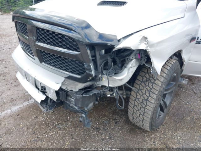 1C6RR7MT9HS617785 RAM 1500 Night  4x4 5'7 Box