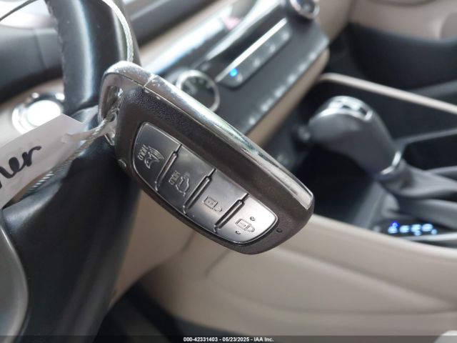KM8J3CA25HU305751 Hyundai Tucson Sport