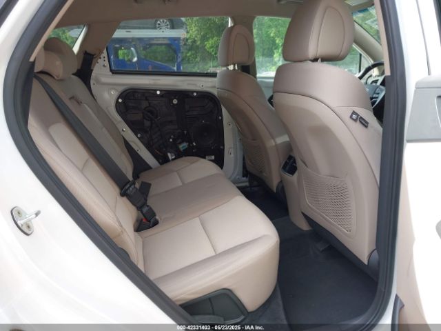 KM8J3CA25HU305751 Hyundai Tucson Sport
