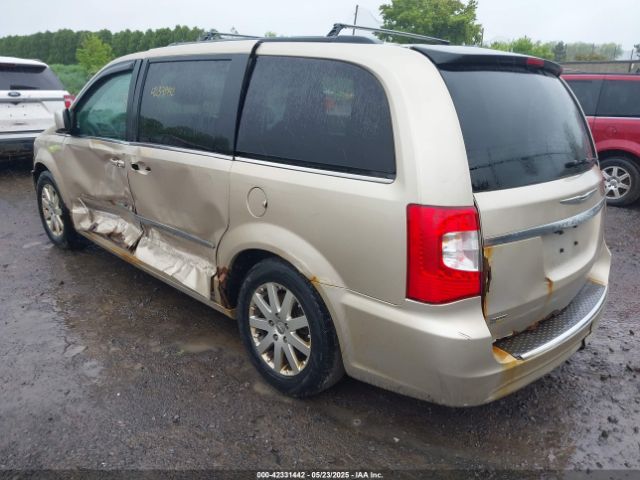 2013 CHRYSLER TOWN & COUNTRY 2C4RC1BG8DR691112 Photo 2