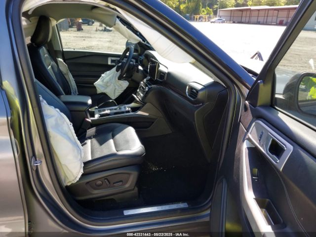 2021 FORD EXPLORER 1FMSK7FH1MGB66951 Photo 4