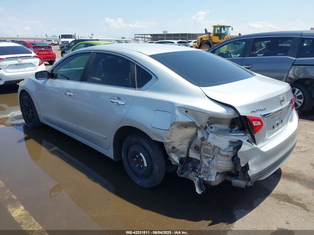 1N4AL3AP8GN332408 Nissan 2016