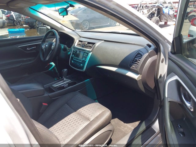 1N4AL3AP8GN332408 Nissan 2016