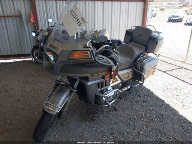 1982 HONDA GL1100 1HFSC022XCA215503 Photo 1