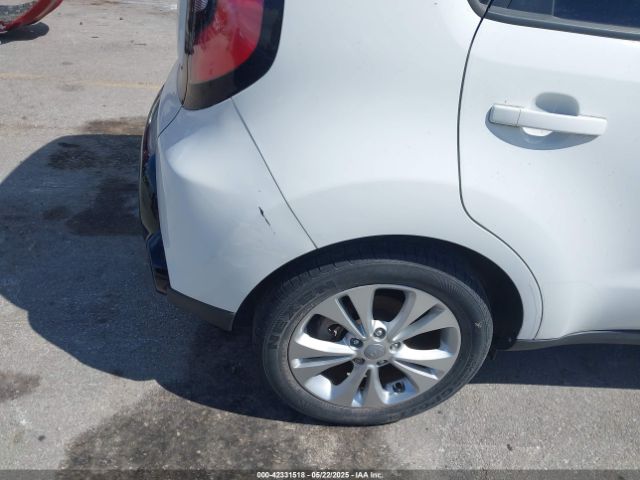 KNDJP3A54G7323710 KIA SOUL +