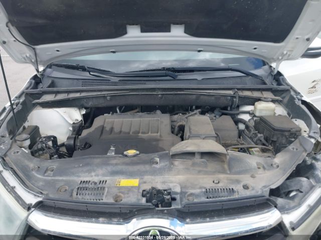 2015 TOYOTA HIGHLANDER 5TDDKRFH1FS115645 Photo 9