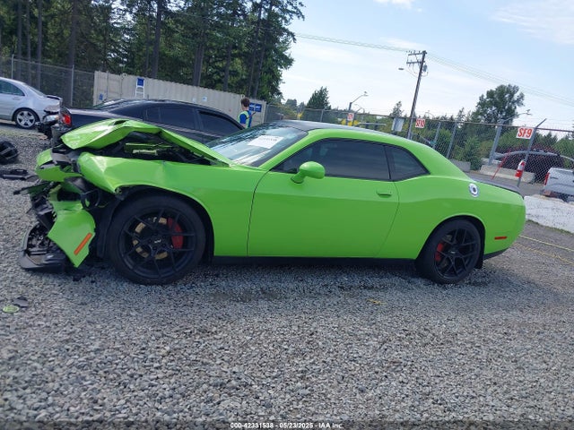 2C3CDZBTXFH861255 Dodge Challenger