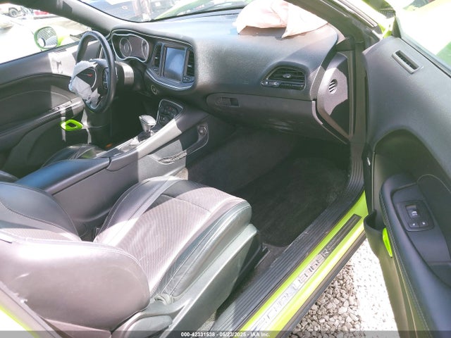 2C3CDZBTXFH861255 Dodge Challenger